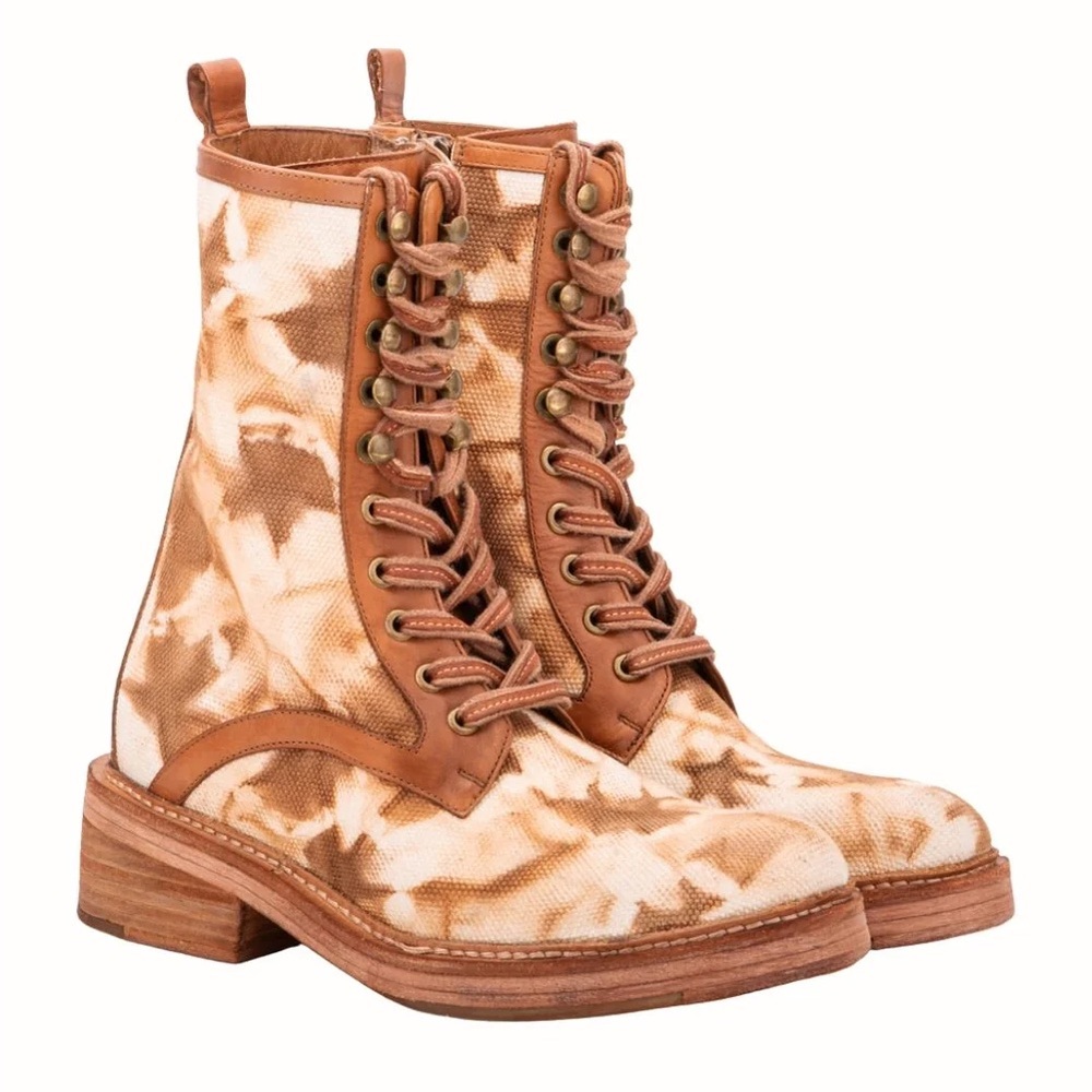 Vintage Foundry Co. Monaris Boots (like new)